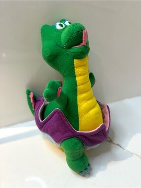 rare Russ Berrie Bumpers Baby Dinosaur plush toy